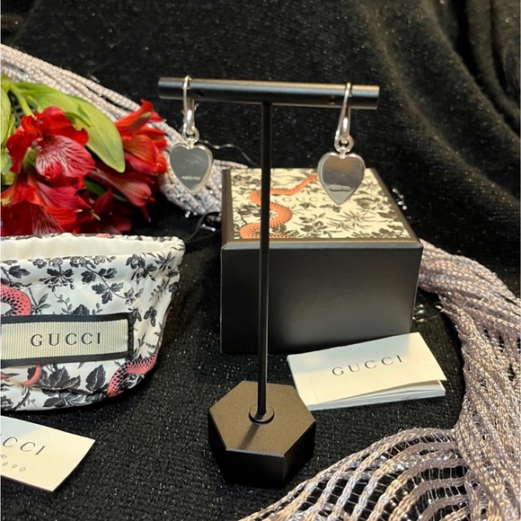 ***SOLD***Authentic Gucci Trademark Logo SS.925 Heart Charm Dangle Earrings New - Picture 9 of 11